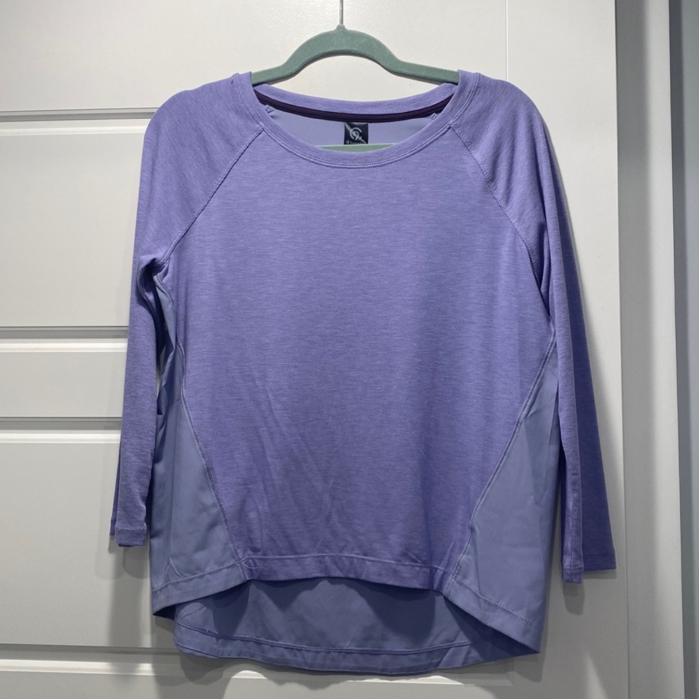 Champion Women’s Workout Top Size Small Rarely Worn